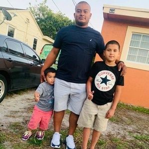 Meet your Posher, Enrique